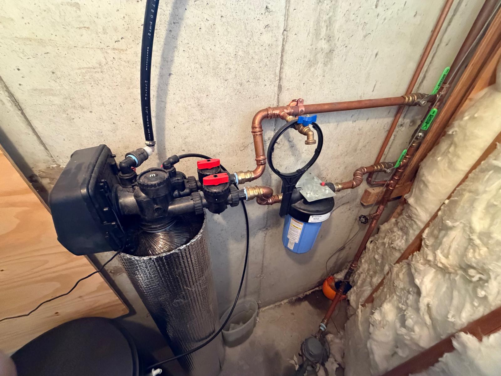 Water treatment plumbing connections